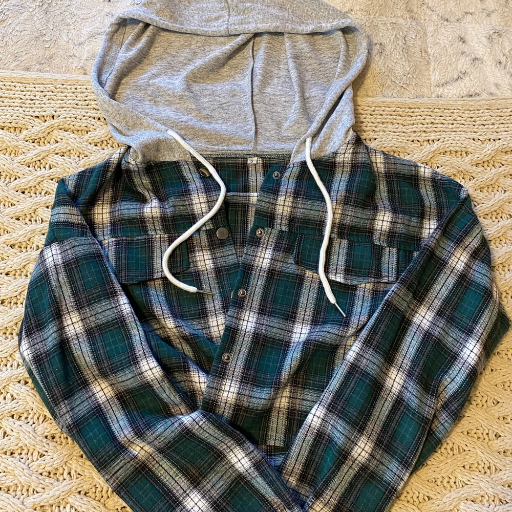 Cropped plaid jacket